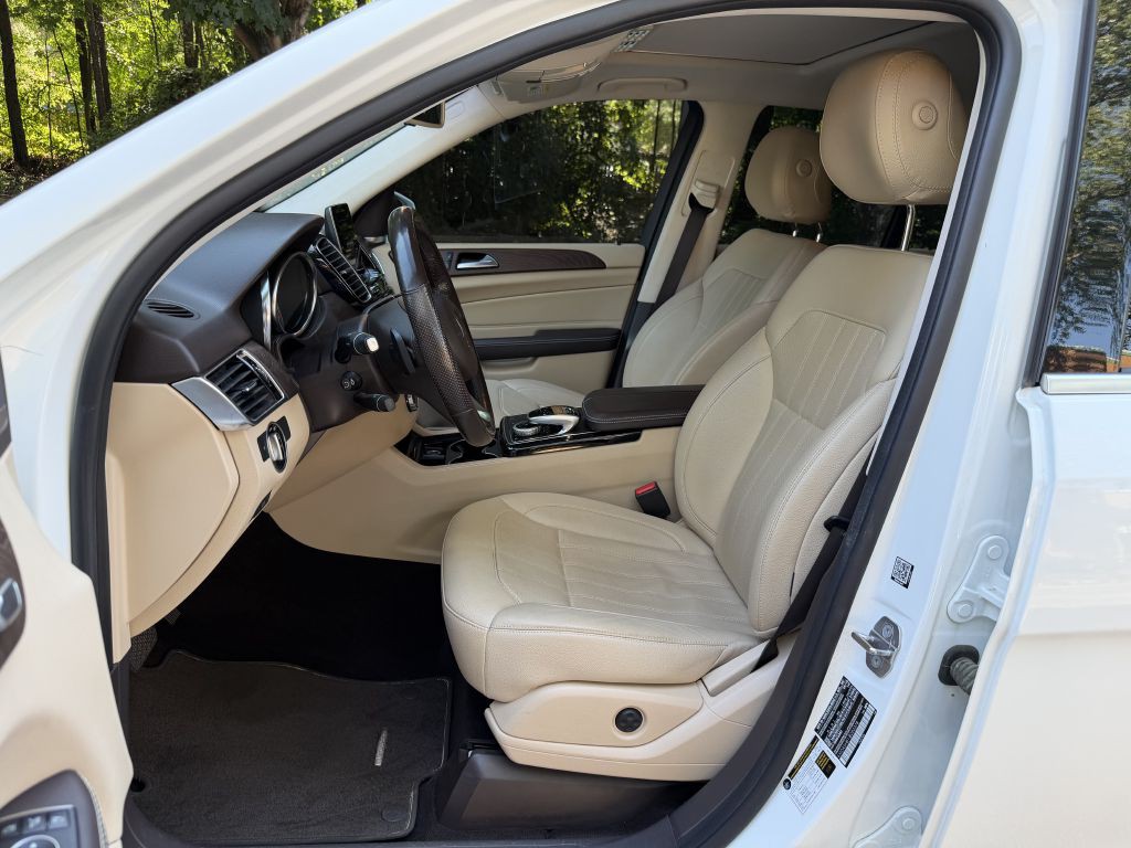 2018 Mercedes-Benz GLE-Class Image 11