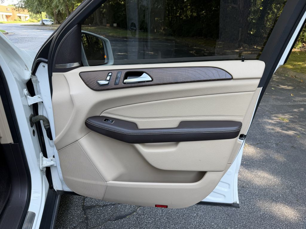 2018 Mercedes-Benz GLE-Class Image 17