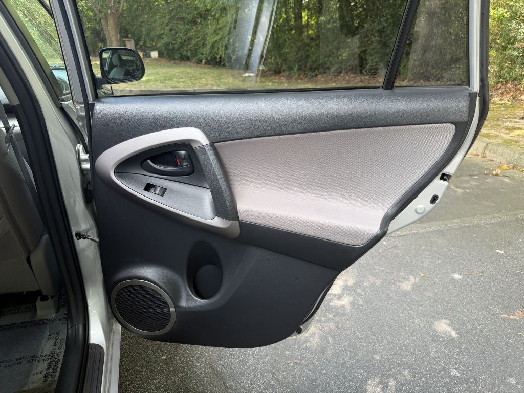 2008 Toyota Rav4 Image 14