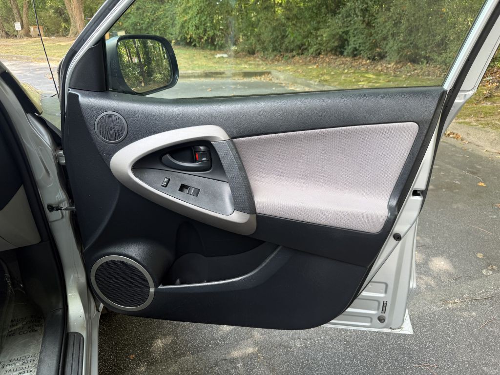 2008 Toyota Rav4 Image 16