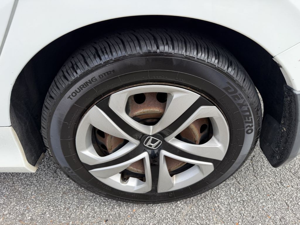 2016 Honda Civic Image 31