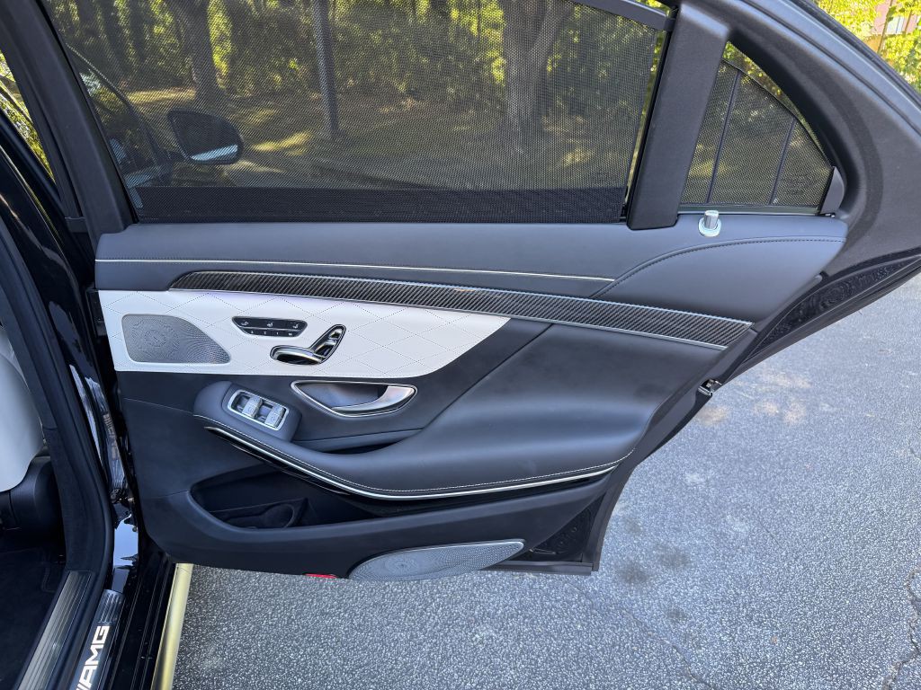 2015 Mercedes-Benz S-Class Image 15