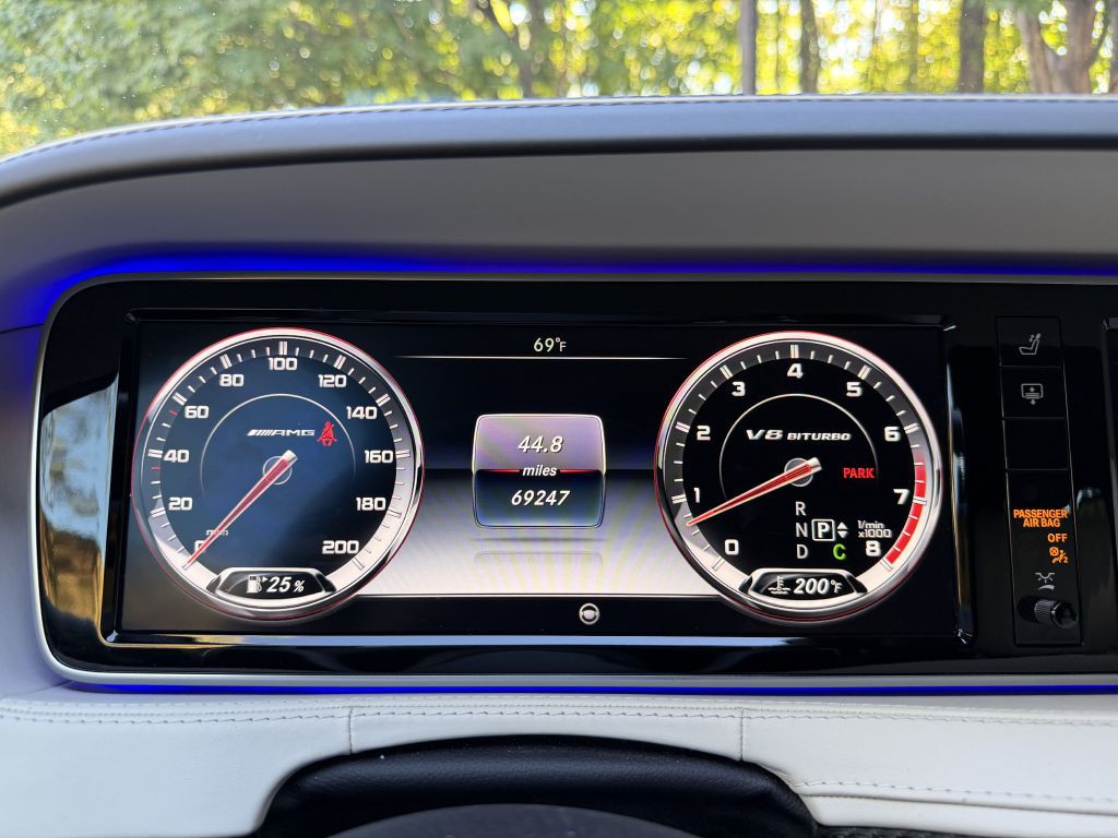 2015 Mercedes-Benz S-Class Image 27