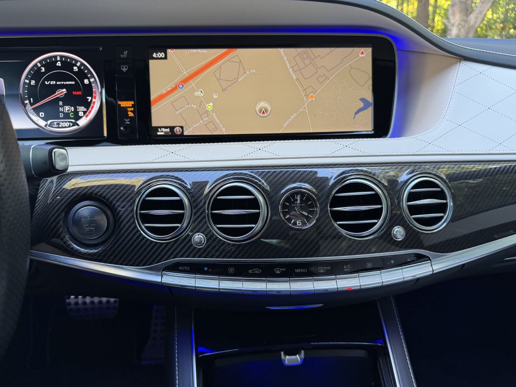 2015 Mercedes-Benz S-Class Image 30