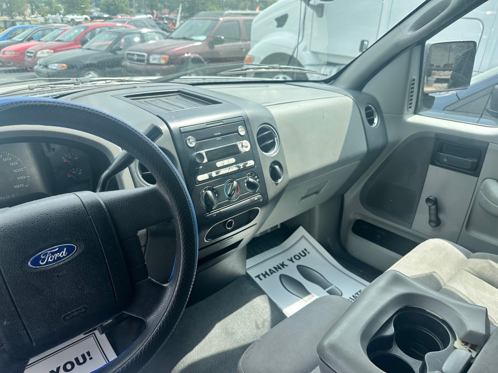 2005 Ford F-150 Image 9