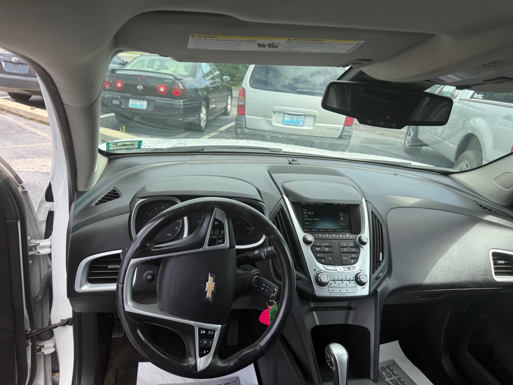 2012 Chevrolet Equinox Image 16