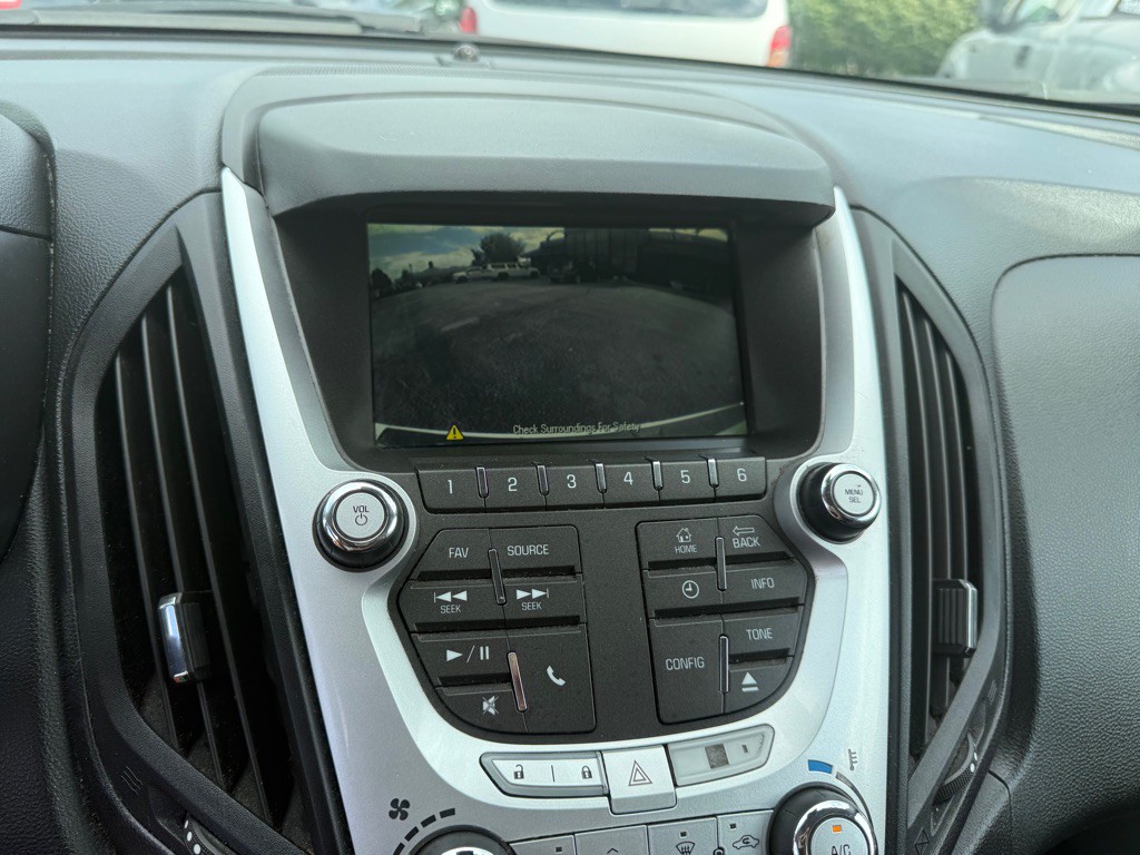 2012 Chevrolet Equinox Image 22