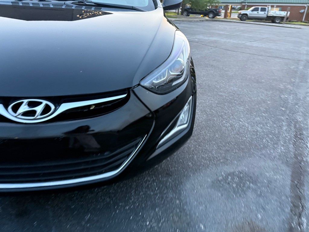 2015 Hyundai Elantra Image 29