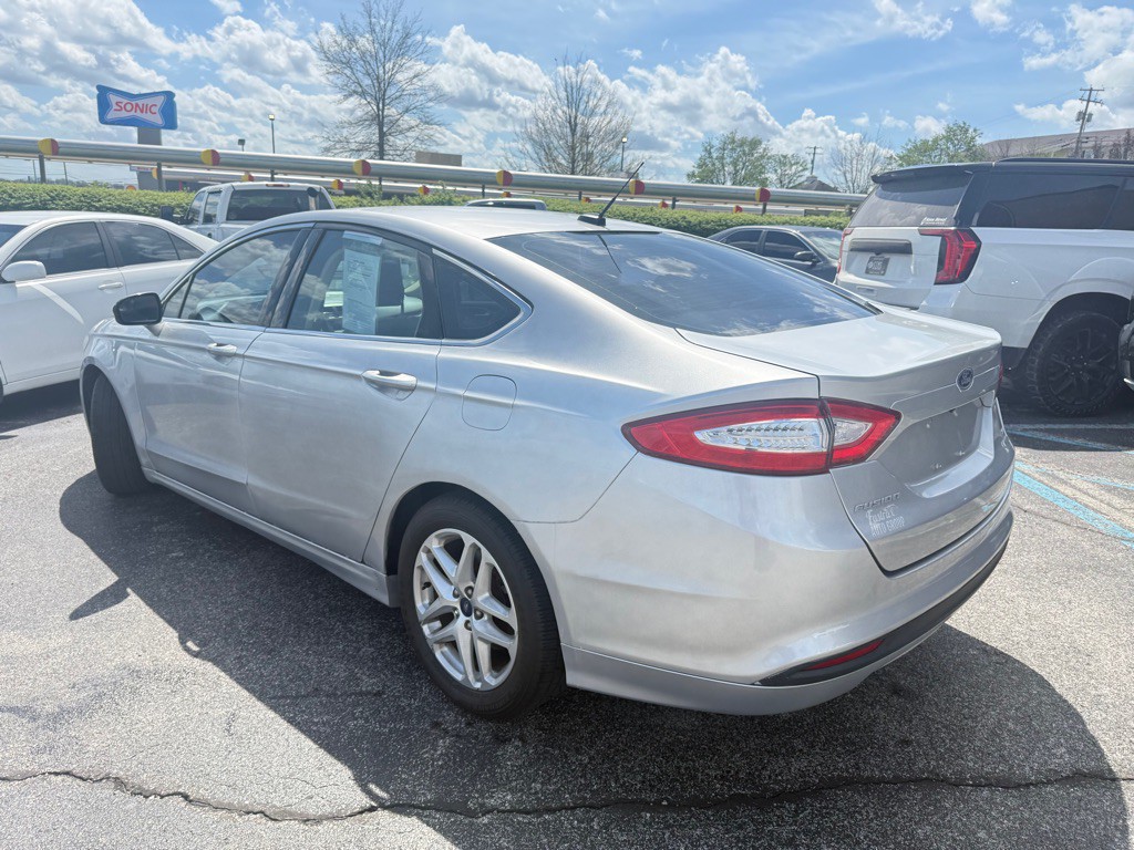 2016 Ford Fusion Image 3