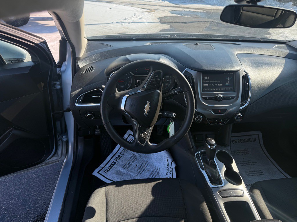 2017 Chevrolet Cruze Image 14