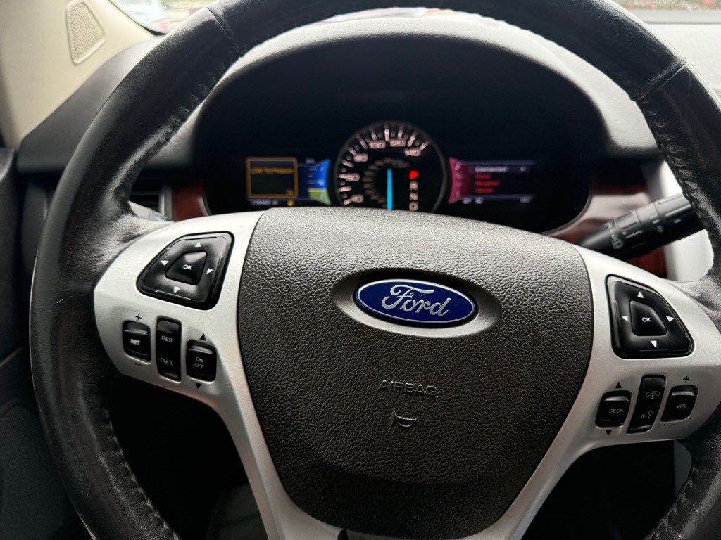 2013 Ford Edge Image 23