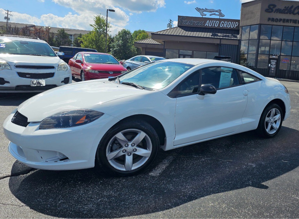 2009 Mitsubishi Eclipse Image 1