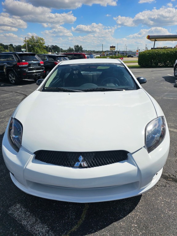 2009 Mitsubishi Eclipse Image 7