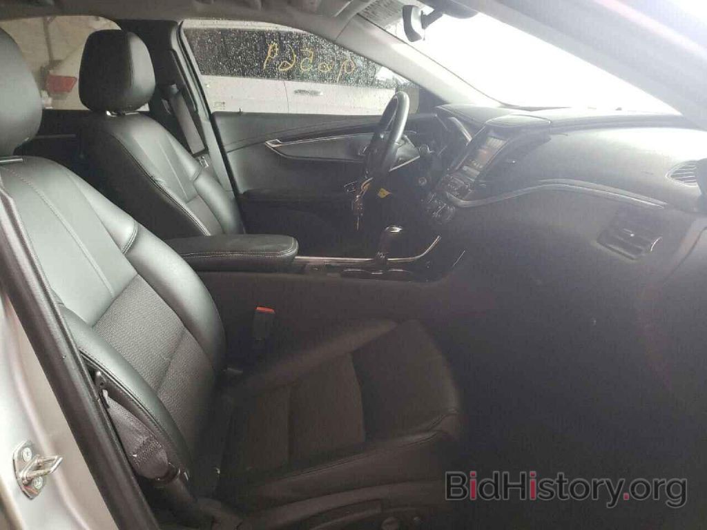 2016 Chevrolet Impala Image 5