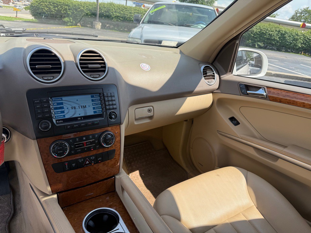 2007 Mercedes-Benz M-Class Image 20