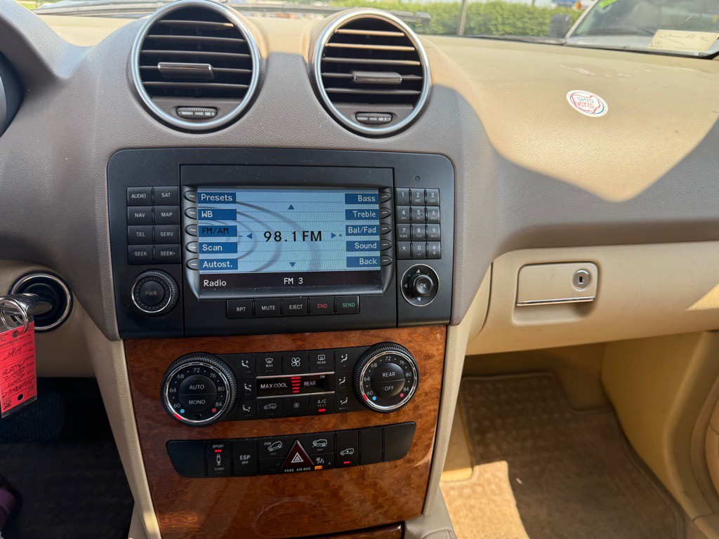 2007 Mercedes-Benz M-Class Image 23
