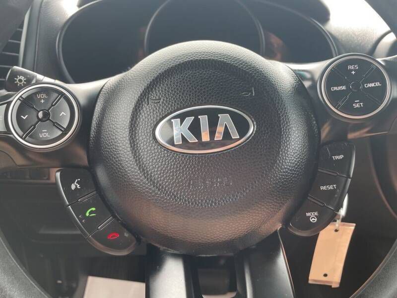 2015 Kia Soul Image 12