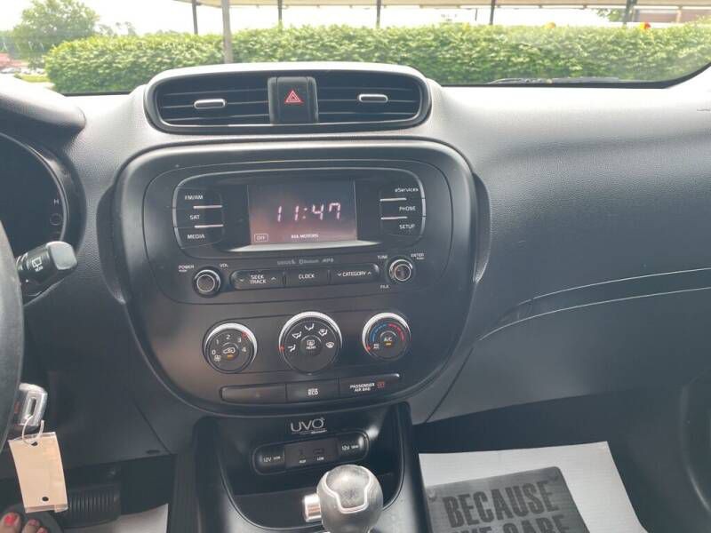 2015 Kia Soul Image 18