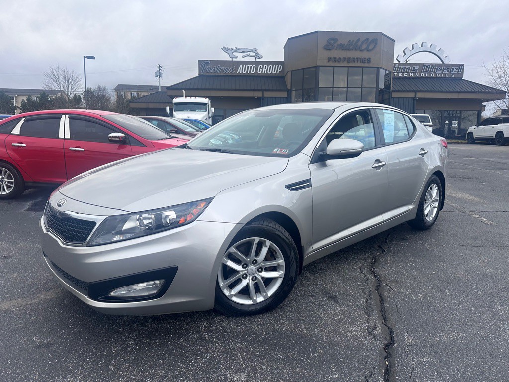 2013 Kia Optima Image 1