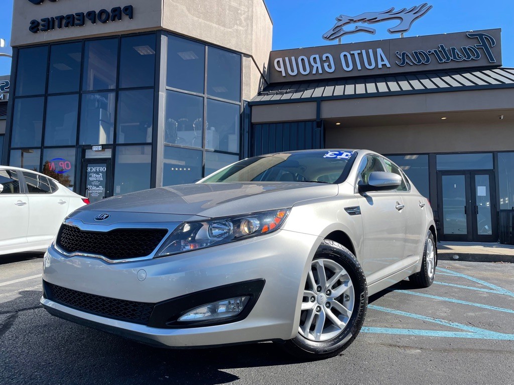 2013 Kia Optima Image 3