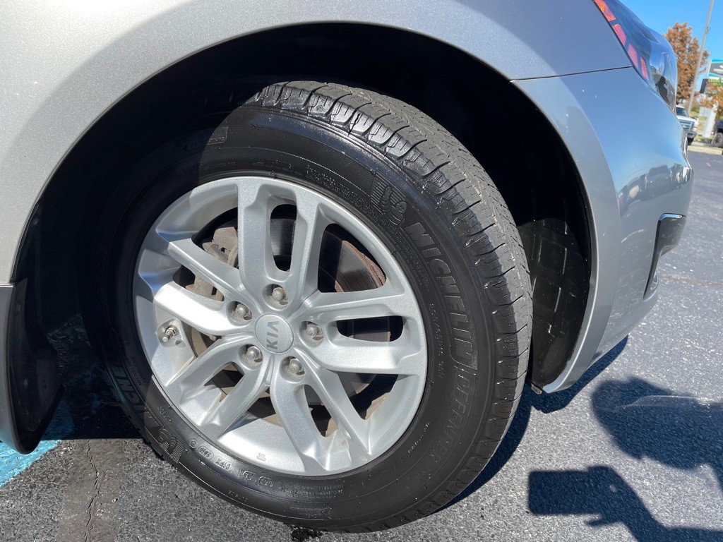 2013 Kia Optima Image 12