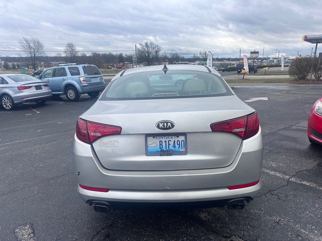 2013 Kia Optima Image 30