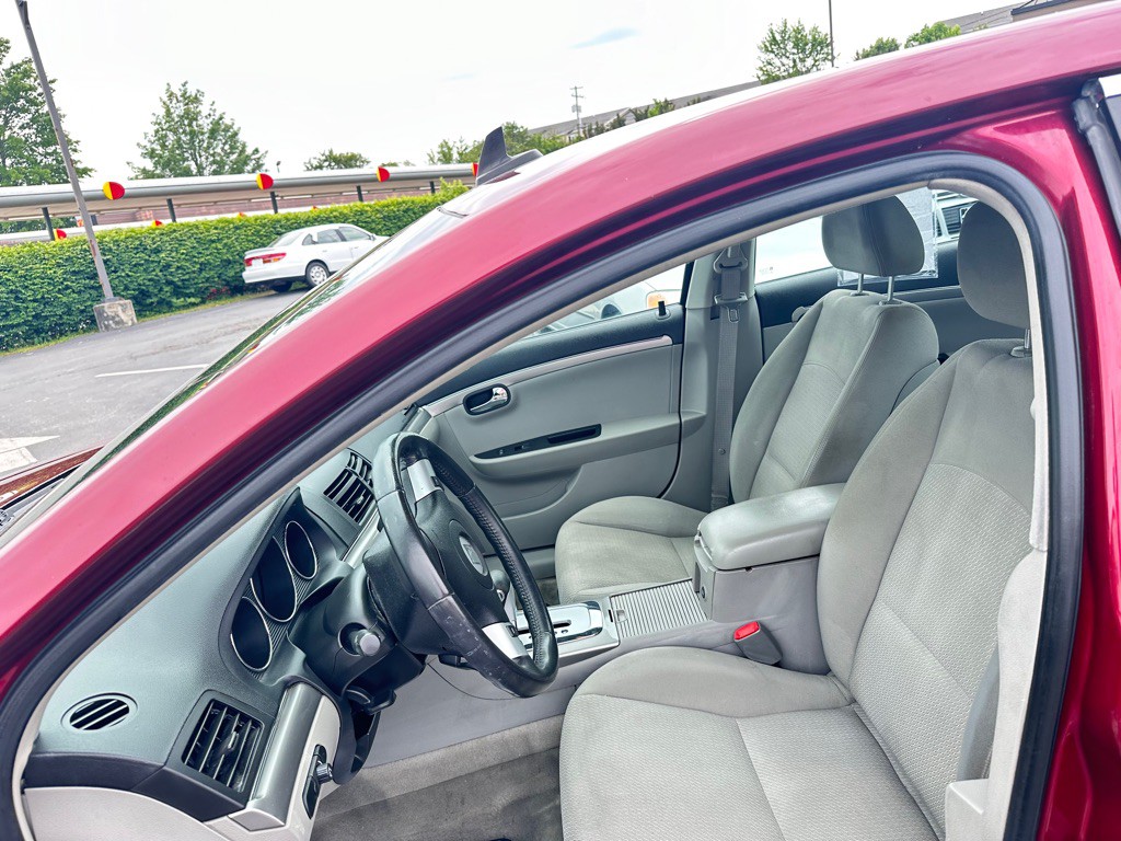 2009 Saturn Aura Image 12