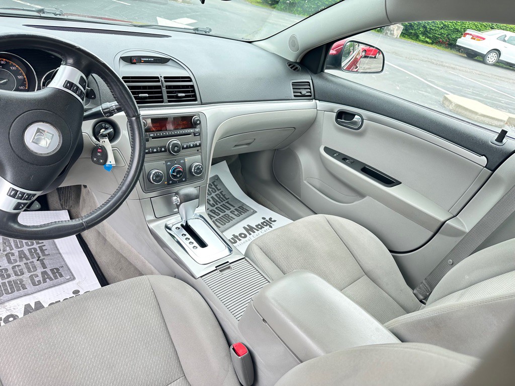 2009 Saturn Aura Image 16