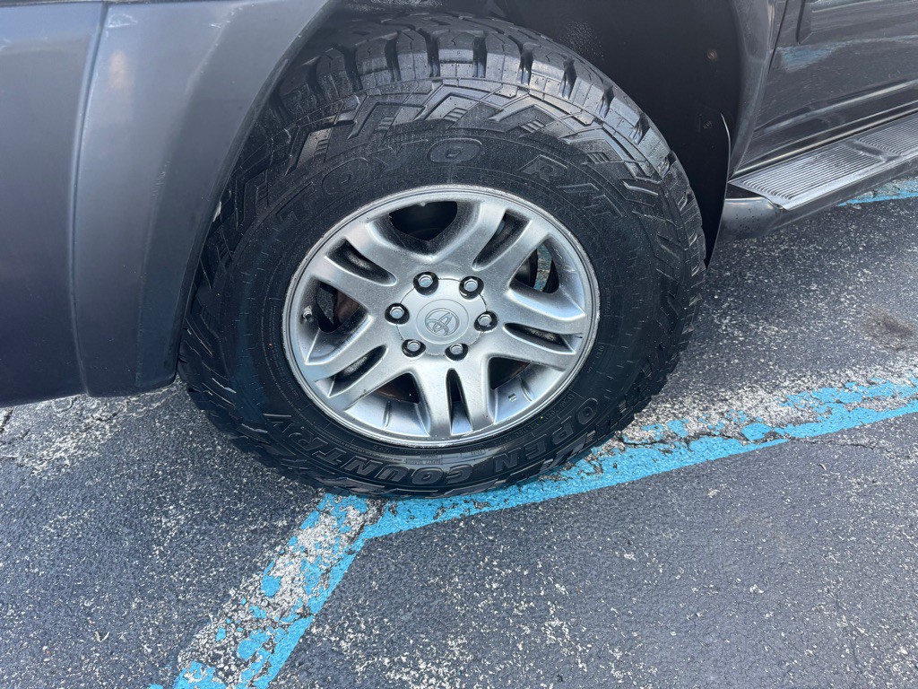 2007 Toyota Sequoia Image 10