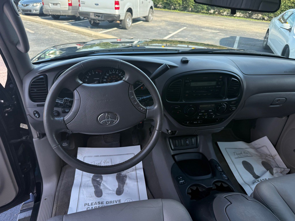 2007 Toyota Sequoia Image 18