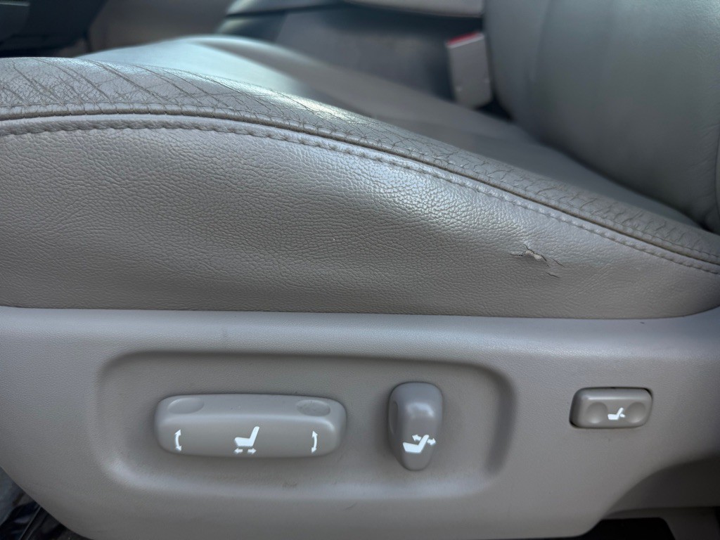 2007 Toyota Sequoia Image 23