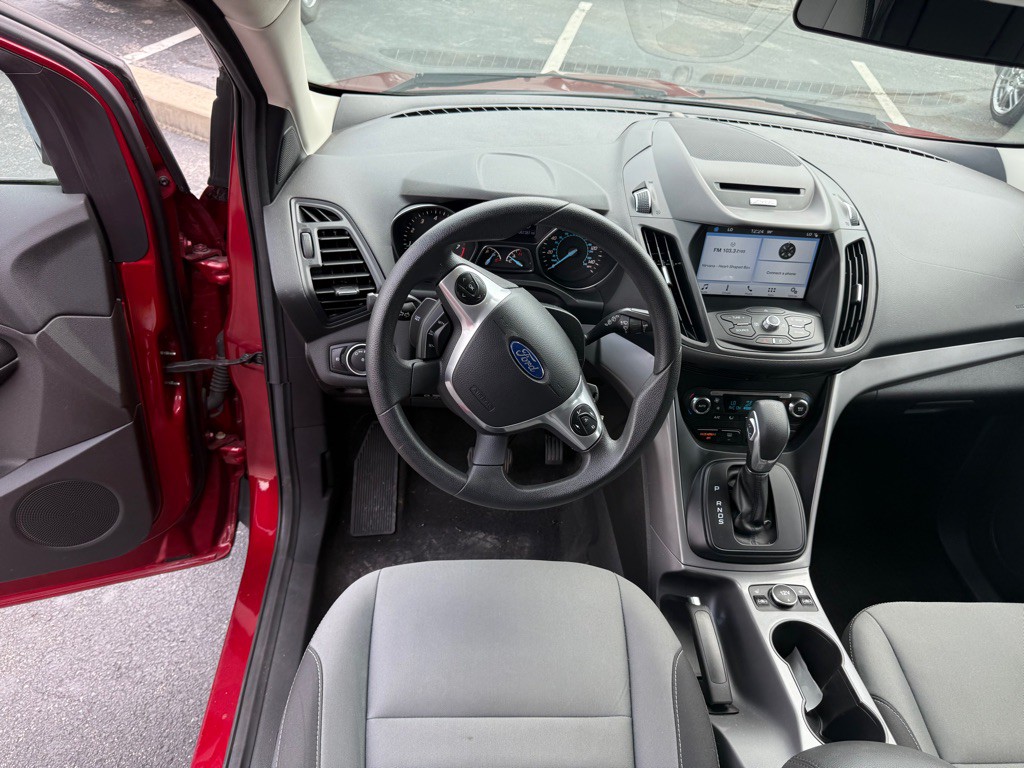 2016 Ford Escape Image 17