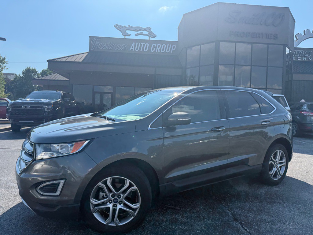 2016 Ford Edge Image 2