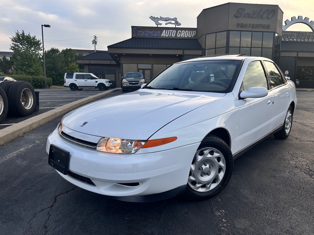 2000 Saturn LS1 Image 3
