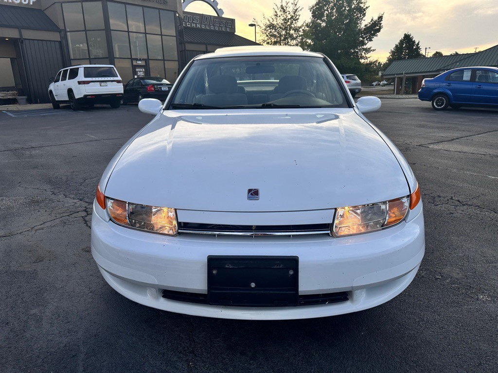 2000 Saturn LS1 Image 10