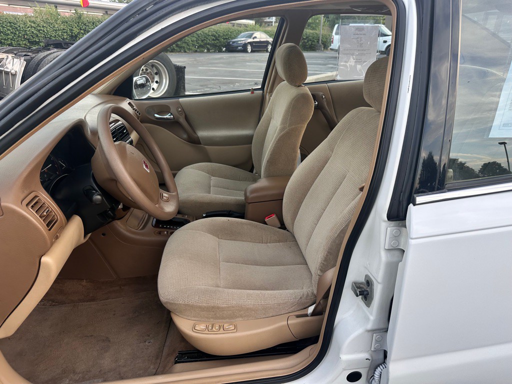 2000 Saturn LS1 Image 15