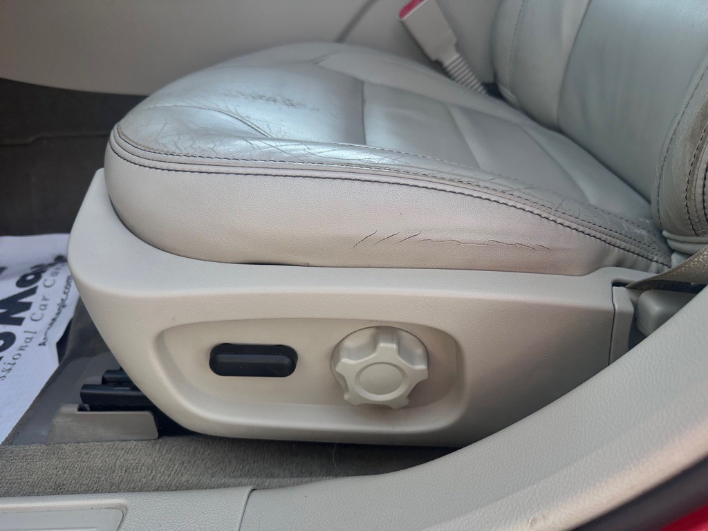2012 Ford Taurus Image 17