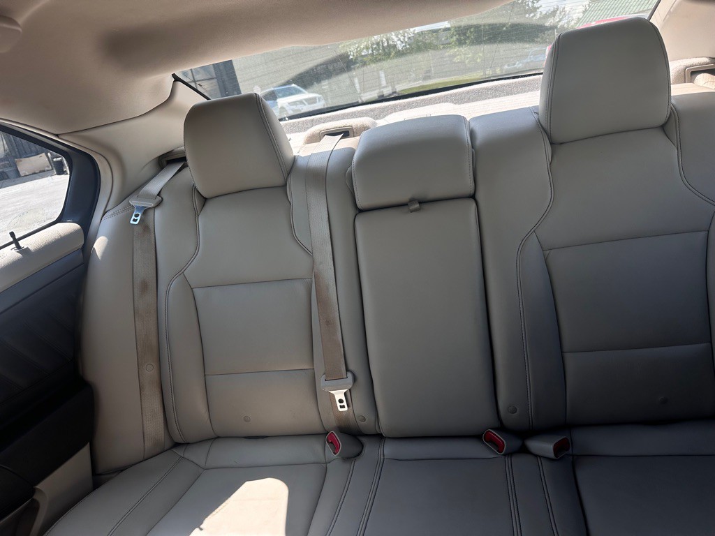 2012 Ford Taurus Image 21