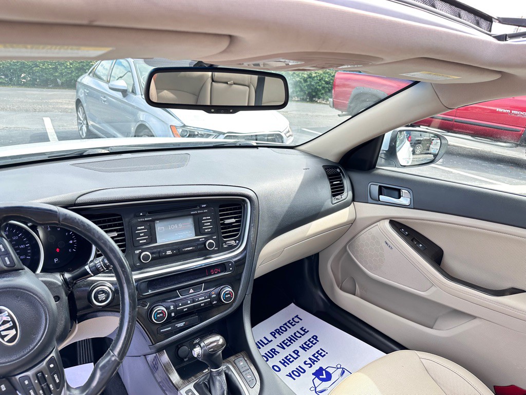 2015 Kia Optima Image 20