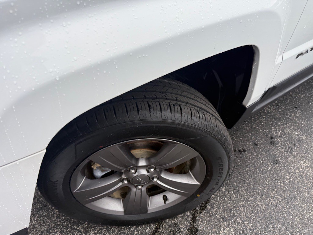 2016 Jeep Patriot Image 11