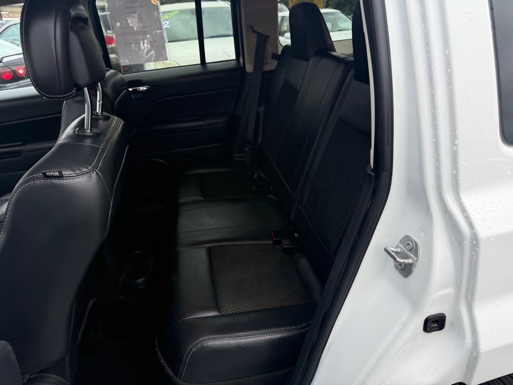 2016 Jeep Patriot Image 15