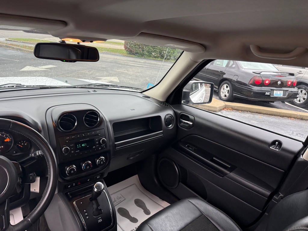 2016 Jeep Patriot Image 17