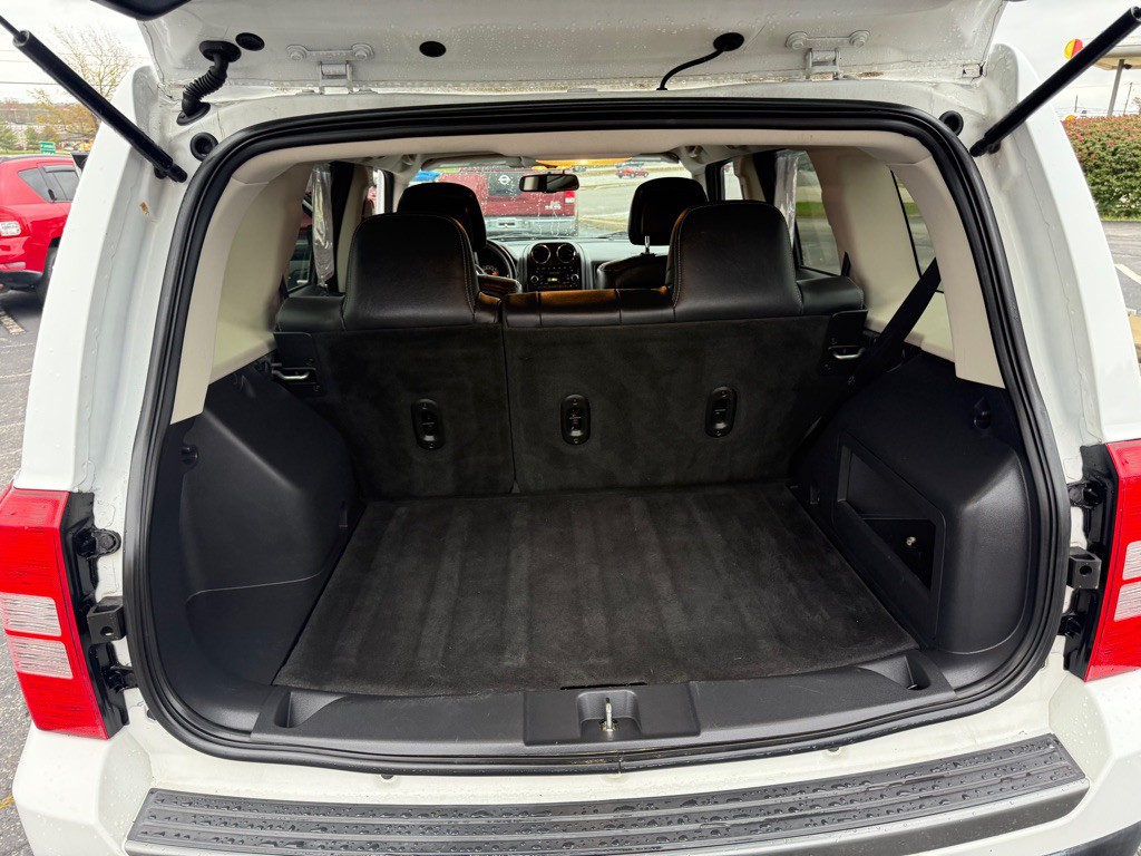 2016 Jeep Patriot Image 18