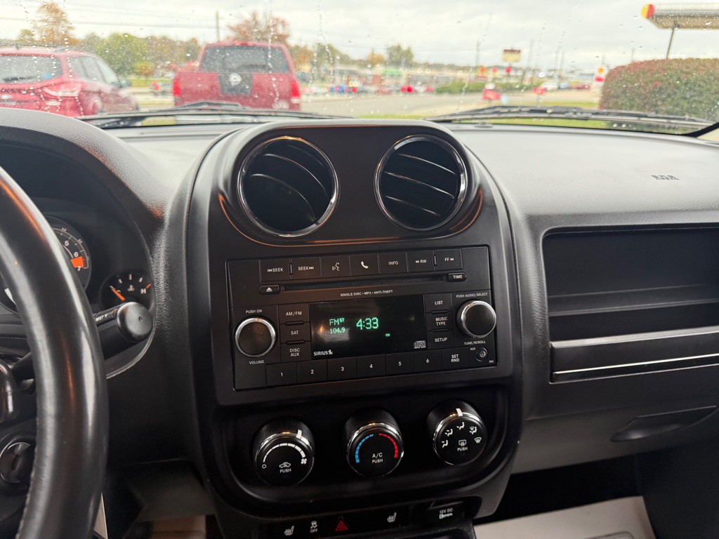 2016 Jeep Patriot Image 19