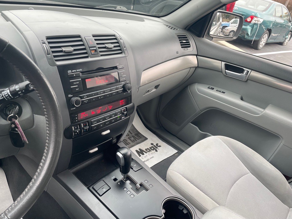 2009 Kia Borrego Image 18