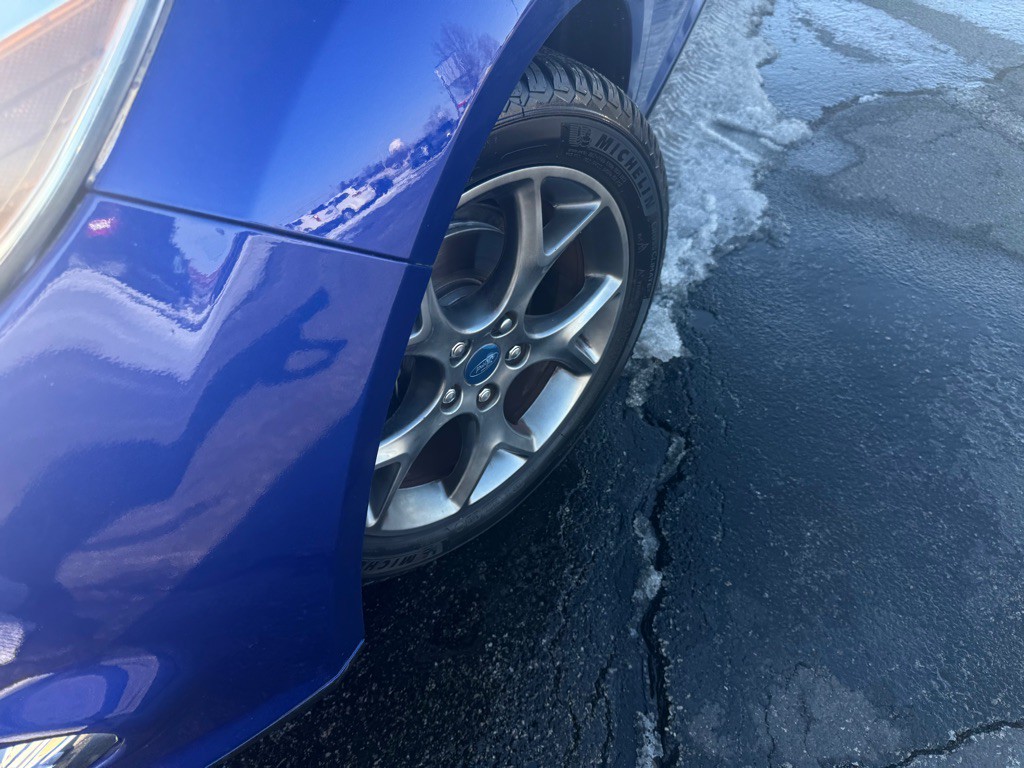 2013 Ford Focus Image 9