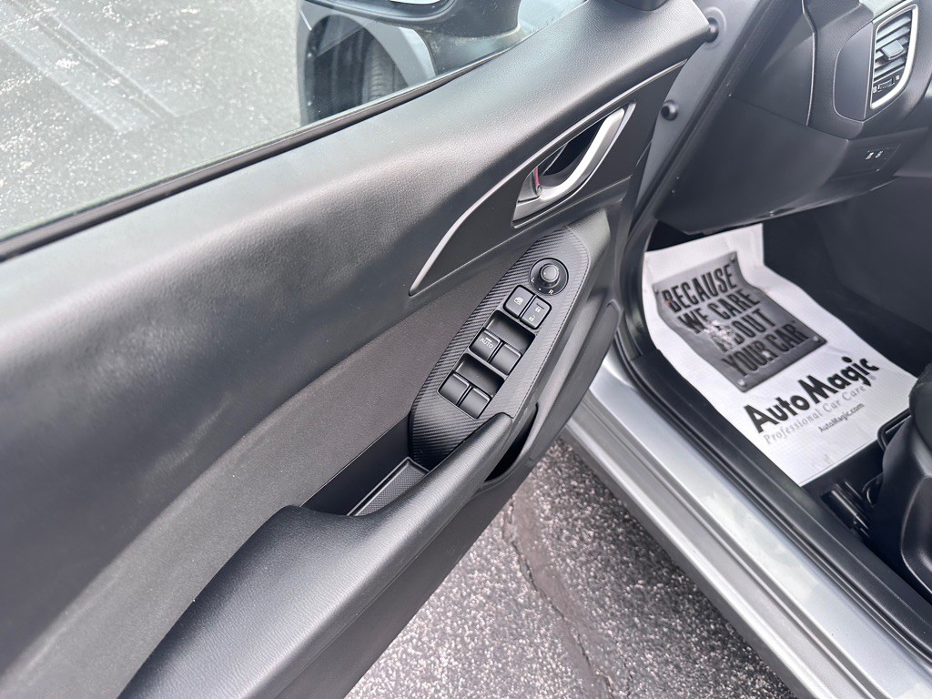 2014 Mazda Mazda3 Image 13