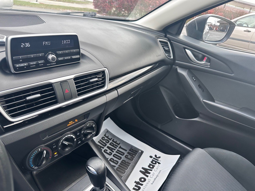 2014 Mazda Mazda3 Image 19