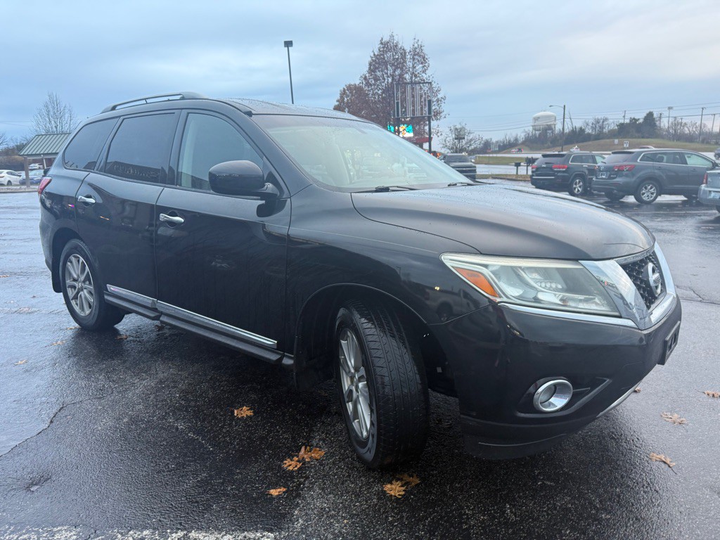 2014 Nissan Pathfinder Image 12