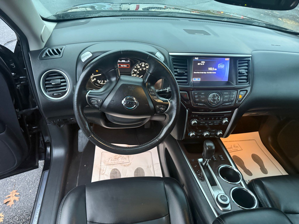 2014 Nissan Pathfinder Image 20